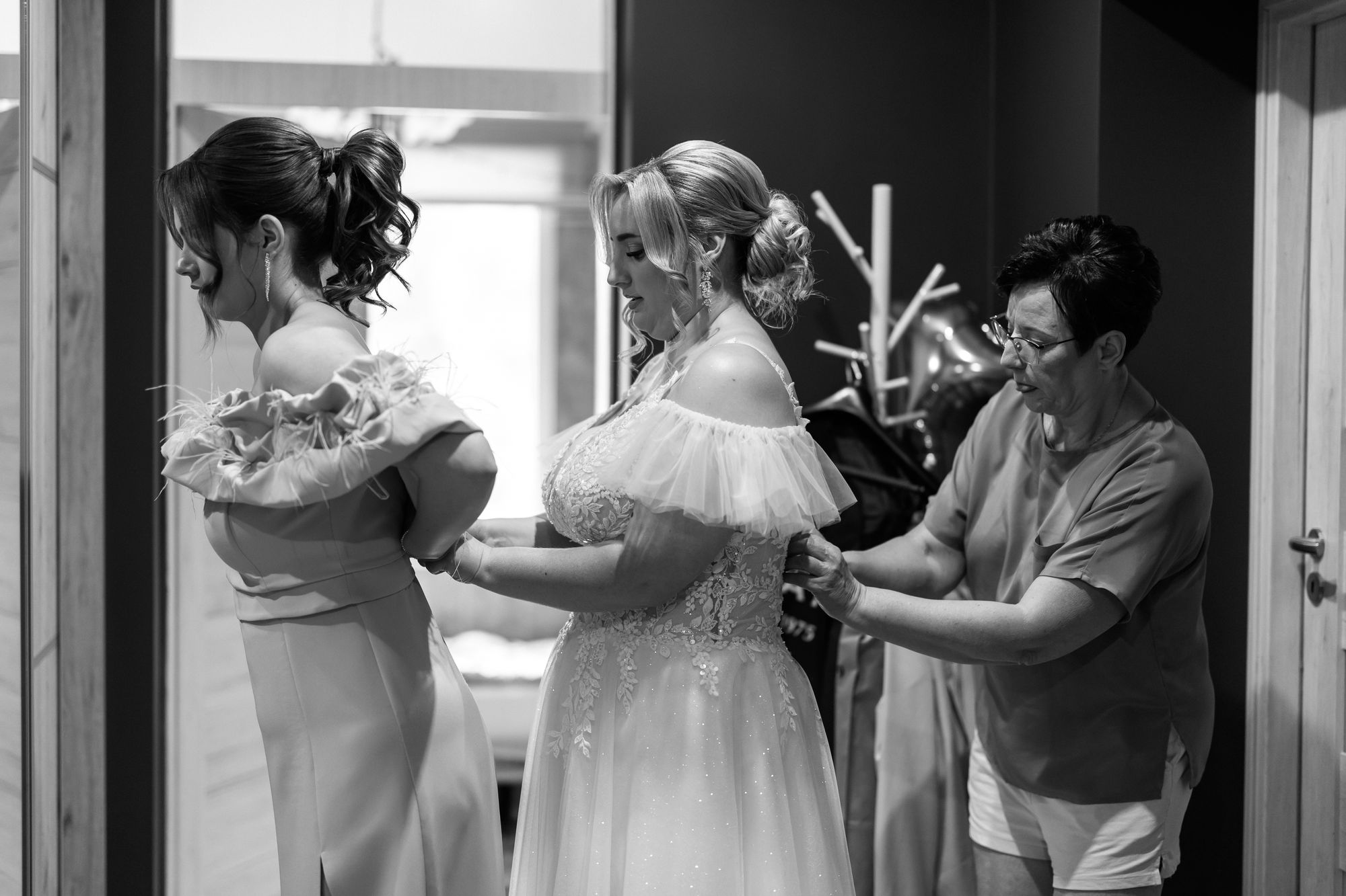 przygotowania do ślubu, panna młoda